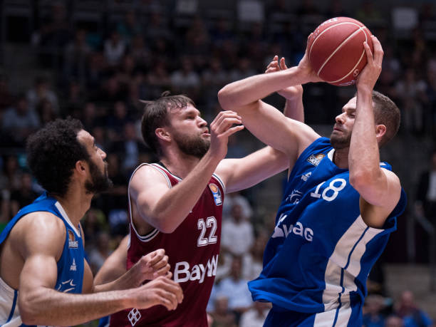 曼城的双保 曼城的双保